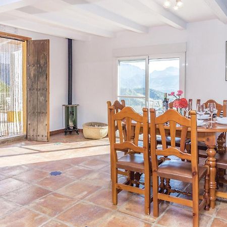 Awesome Home In Cadiz With Swimming Pool El Gastor Exterior photo
